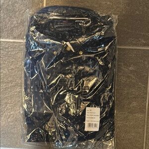 Vineyard Vines Men's Medium Corduroy Classic Fit Murray Shirt Button Down Blue